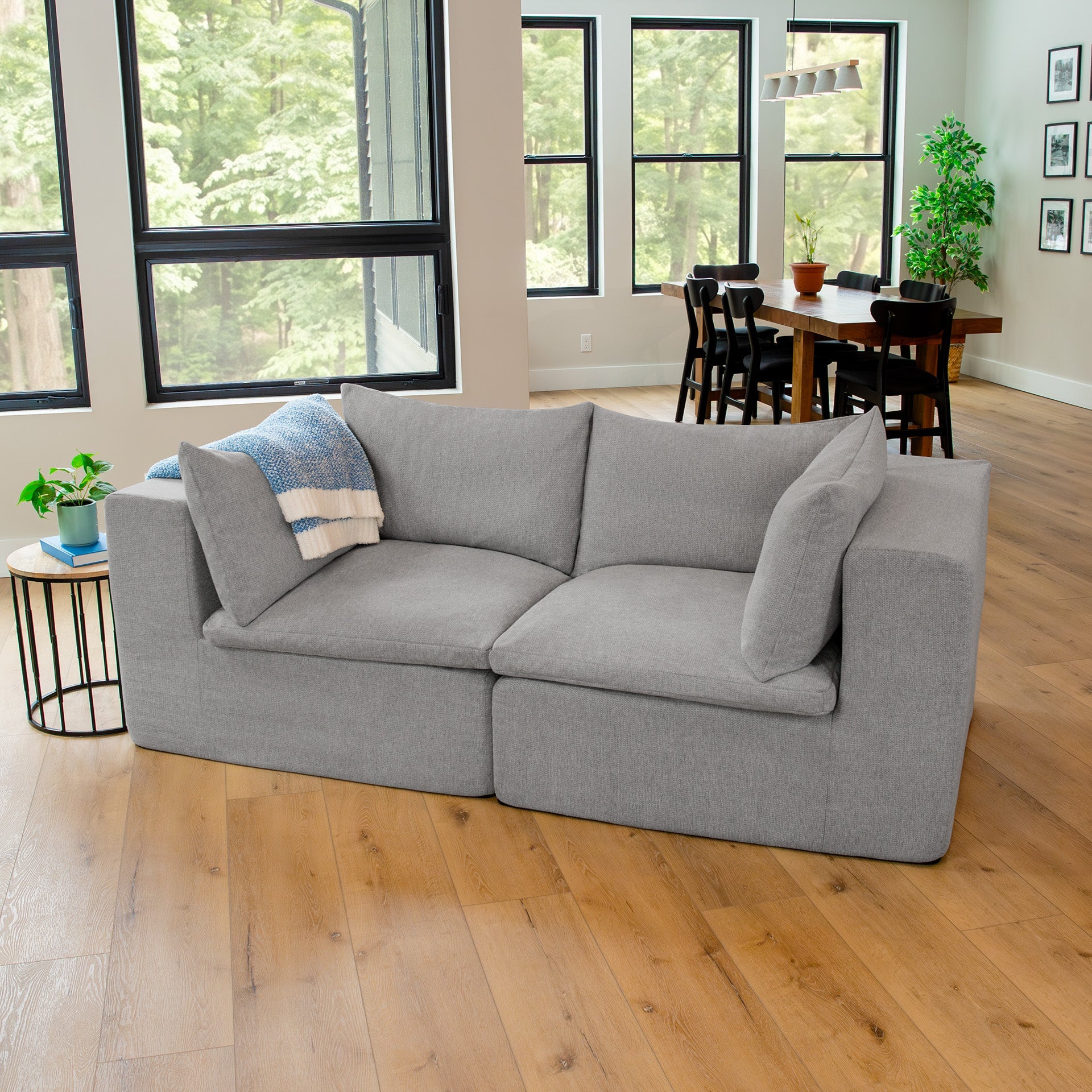Averra™ Loveseat